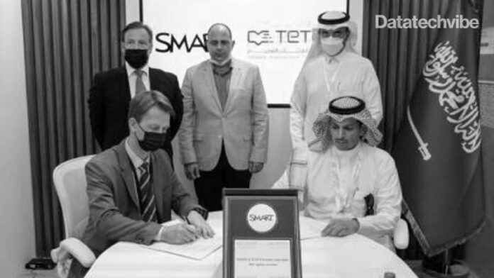 Smart-Technologies-signs-MoU-with-Tatweer-Educational-Technologies-(tetco)-in-Saudi-Arabia